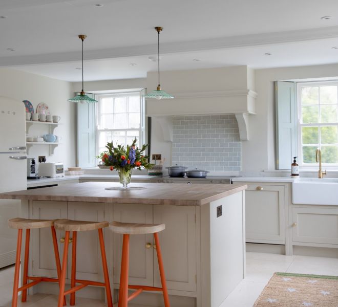 white luxury kitchen with island